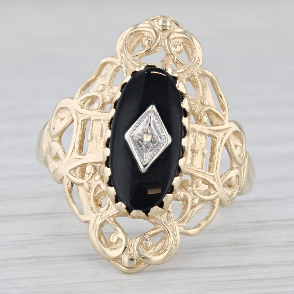 Light Gray Onyx Ornate Signet Ring 10k Yellow Gold Size 9.25 Diamond Accent