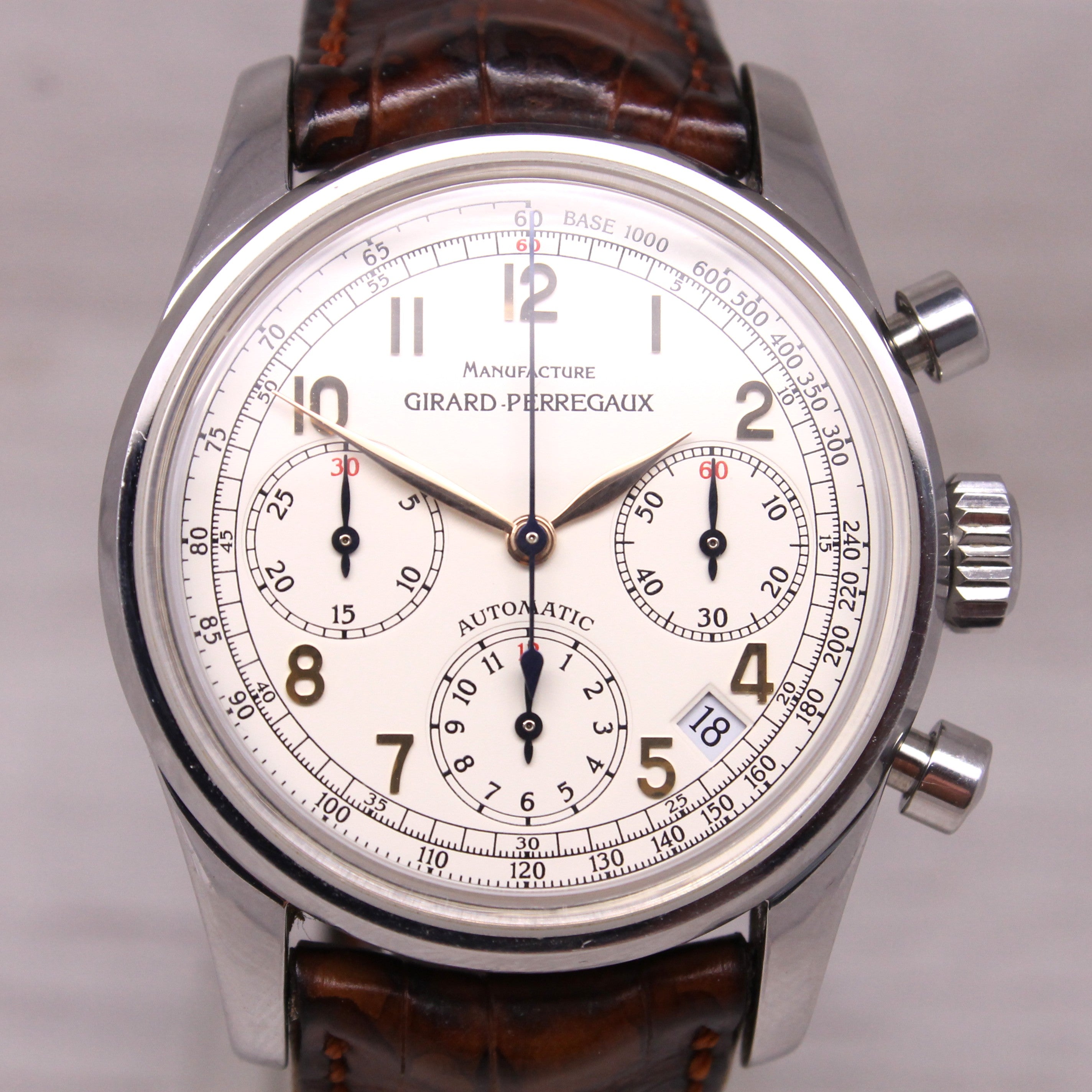 Girard Perregaux Classique Mens 38mm Steel Automatic Chronograph Watch ref.4946