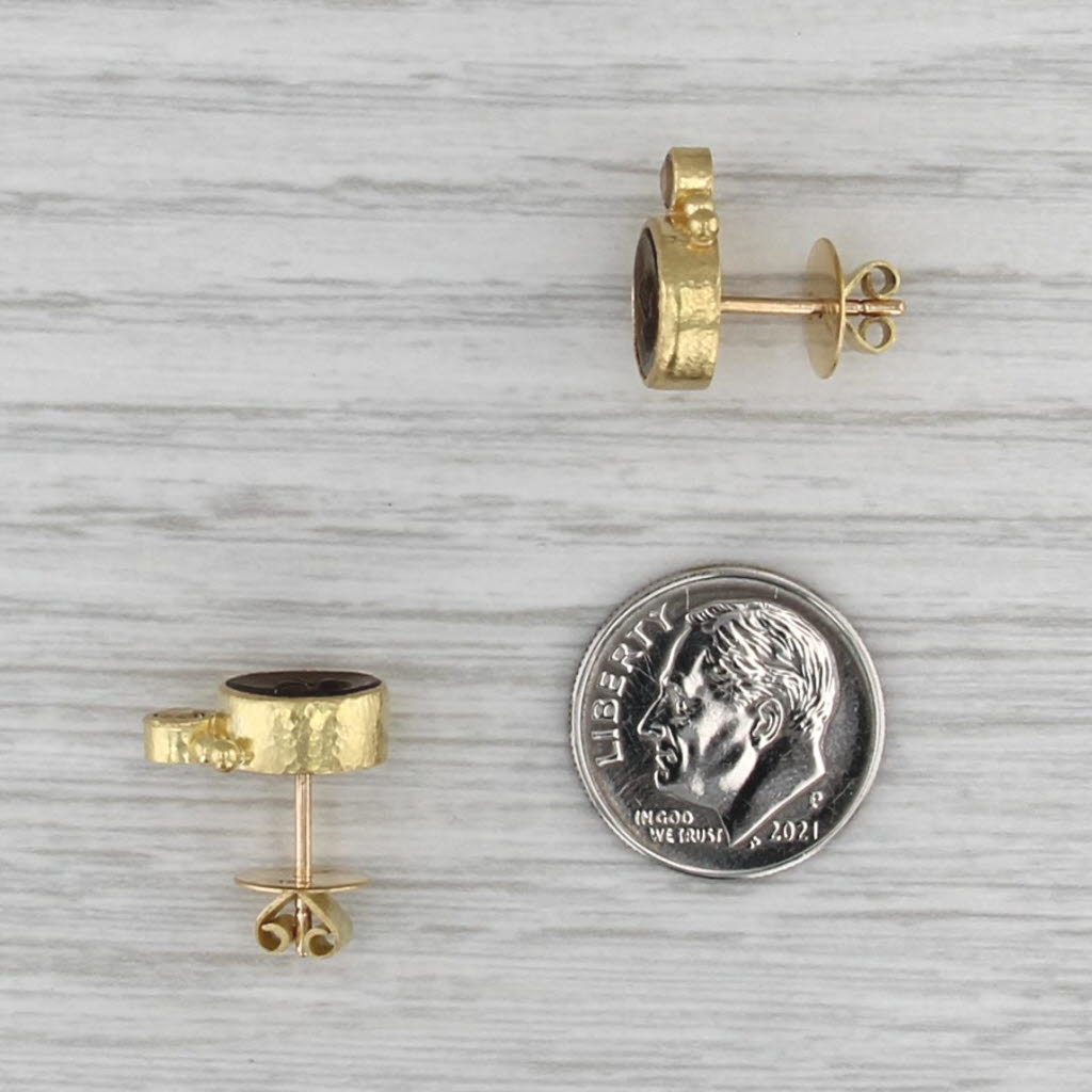 Elizabeth Locke Carved Tiny Bee Smoky Quartz Glass Stud Earrings 18k Gold