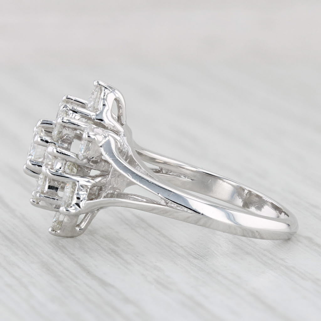 Light Gray 2ctw Diamond Cluster Star Flower Ring 14k White Gold Size 6.5