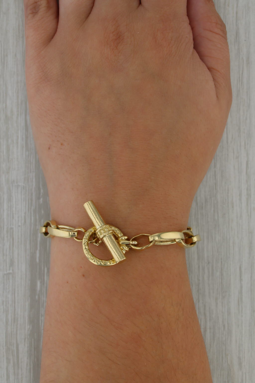 Slane & Slane Elongated Cable Chain Bracelet 18k Yellow Gold 7.5" Toggle Clasp
