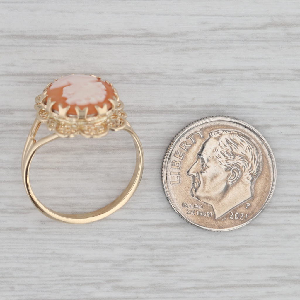 Gray Vintage Carved Shell Cameo Ring 10k Yellow Gold Filigree Size 7 Figural