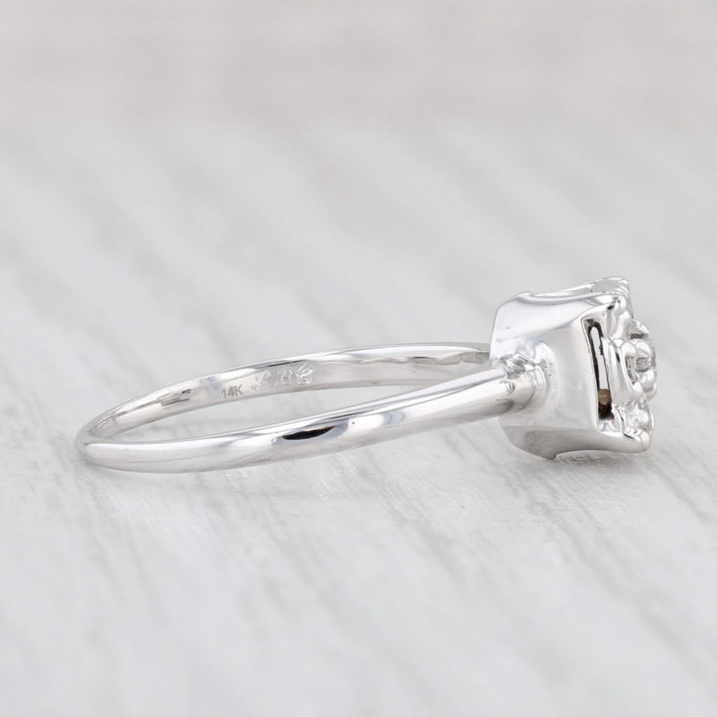 Light Gray Vintage 0.20ctw Diamond Cluster Engagement Ring 14k White Gold Size 6