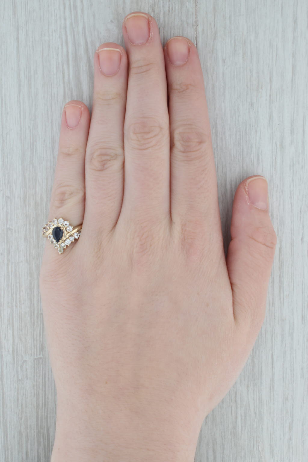 Gray 2.30ctw Blue White Sapphire Bypass Ring 10k Yellow Gold Size 7