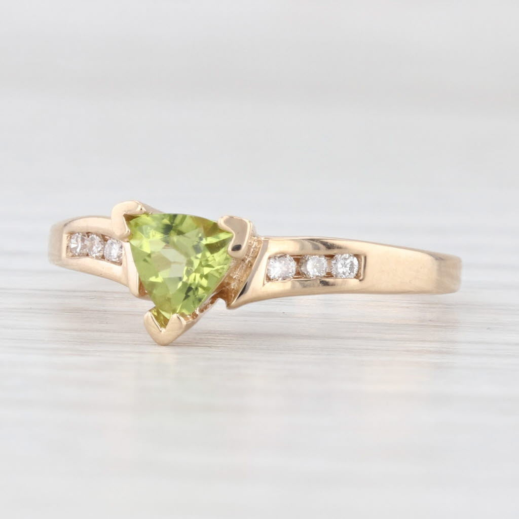 Light Gray 0.56ctw Peridot Diamond Ring 14k Yellow Gold Size 6.25