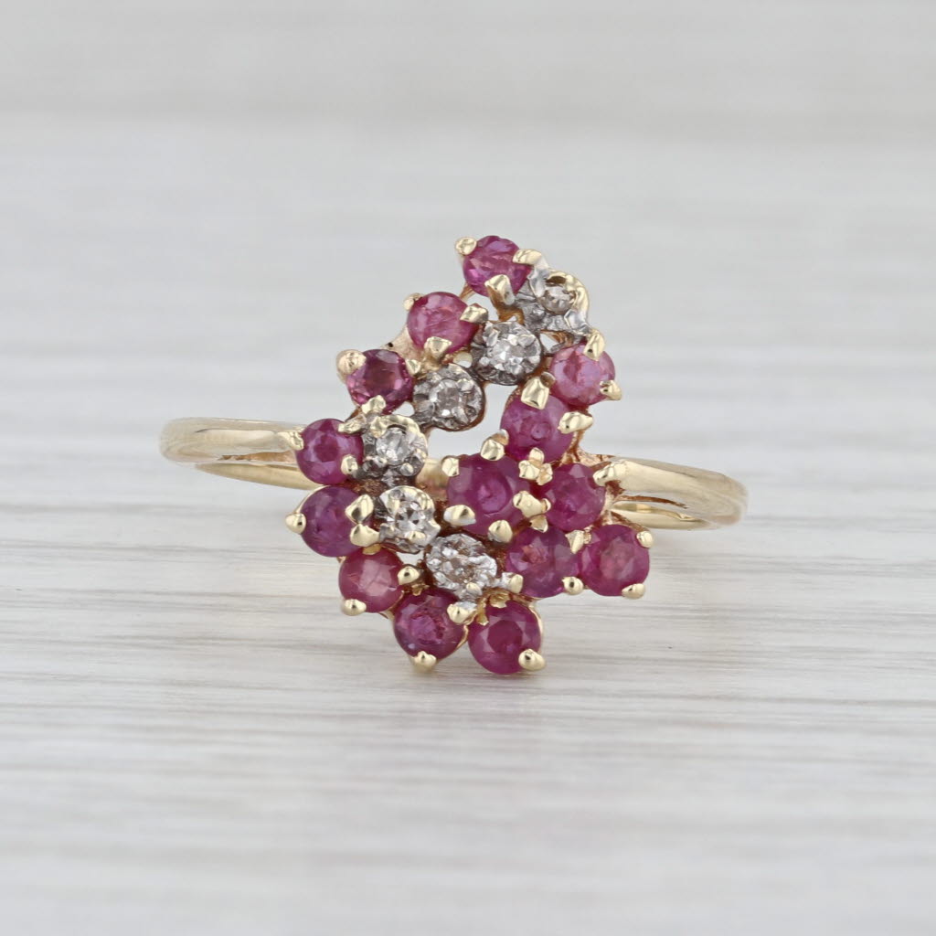 1.14ctw Ruby Diamond Cluster Ring 14k Yellow Gold Size 7.75