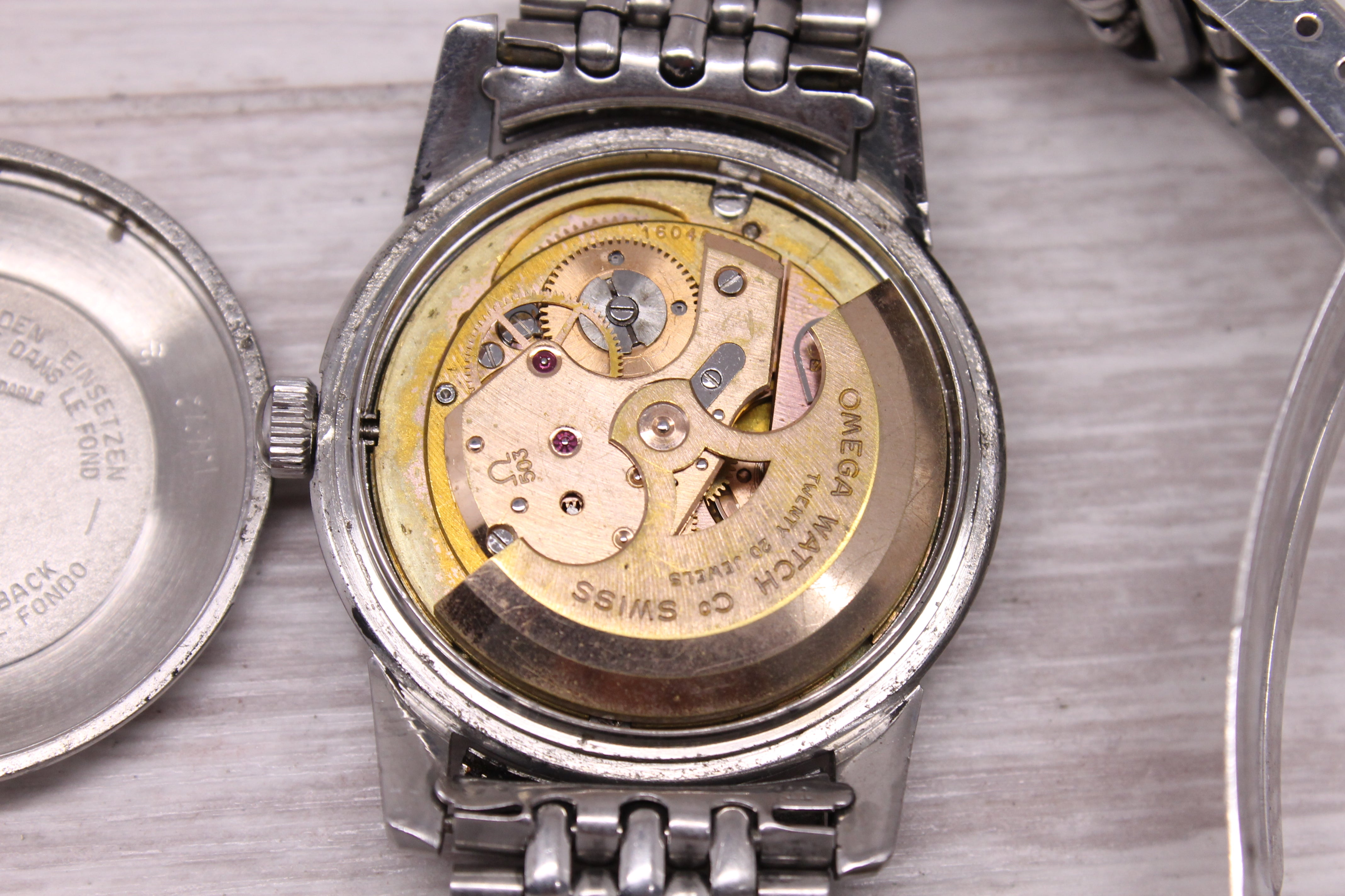 Vintage Omega Seamaster Calendar Mens 34mm Steel Automatic Watch 2846 c.503