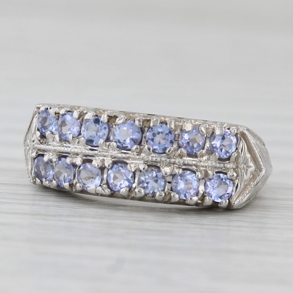 Light Gray Vintage 0.70ctw Tanzanite Ring 14k White Gold Size 6