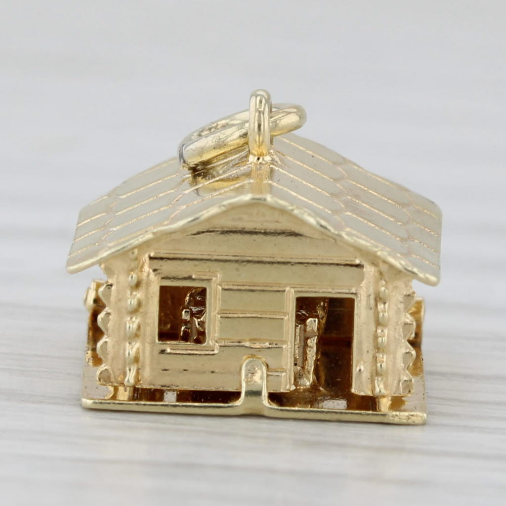 Gray Log Cabin Charm 14k Yellow Gold Opens 3D Souvenir Vintage Pendant