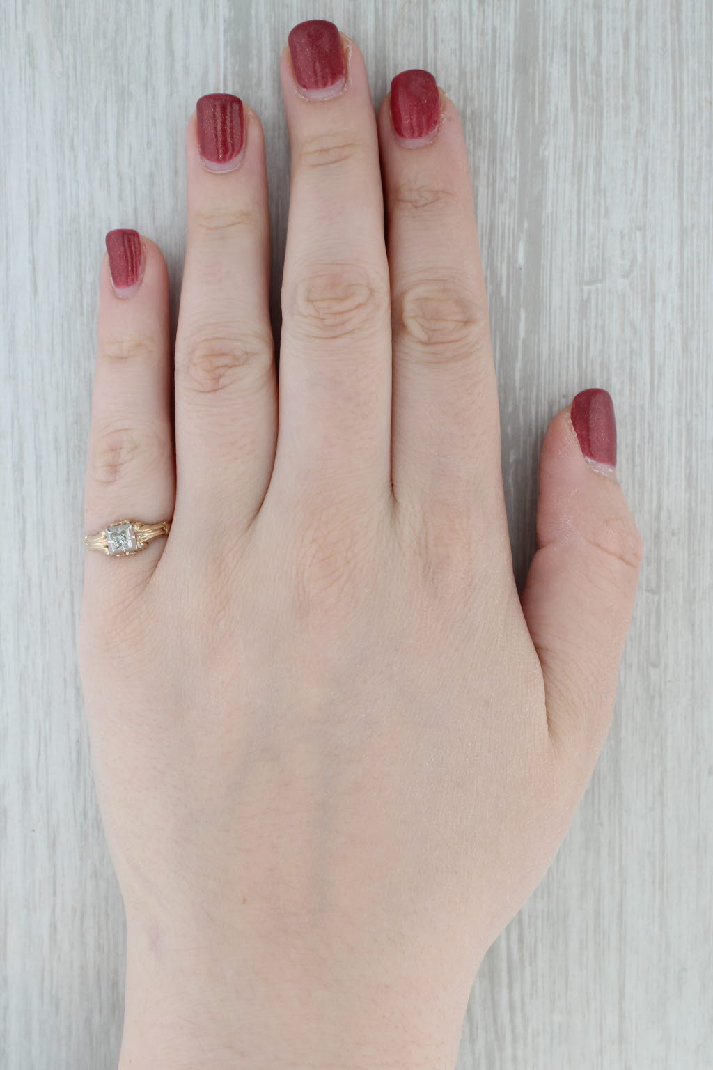 Gray Vintage Diamond Solitaire Ring 10k Yellow Gold Size 7