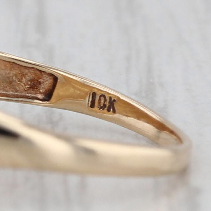 Domed Croissant Ring 10k Yellow Gold Beveled Scalloped Design Size 7.5