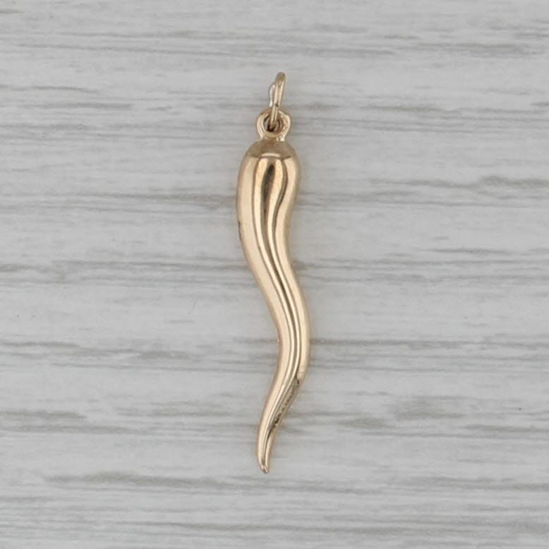 Italian Horn Pendant 14k Yellow Gold Good Luck Talisman Charm