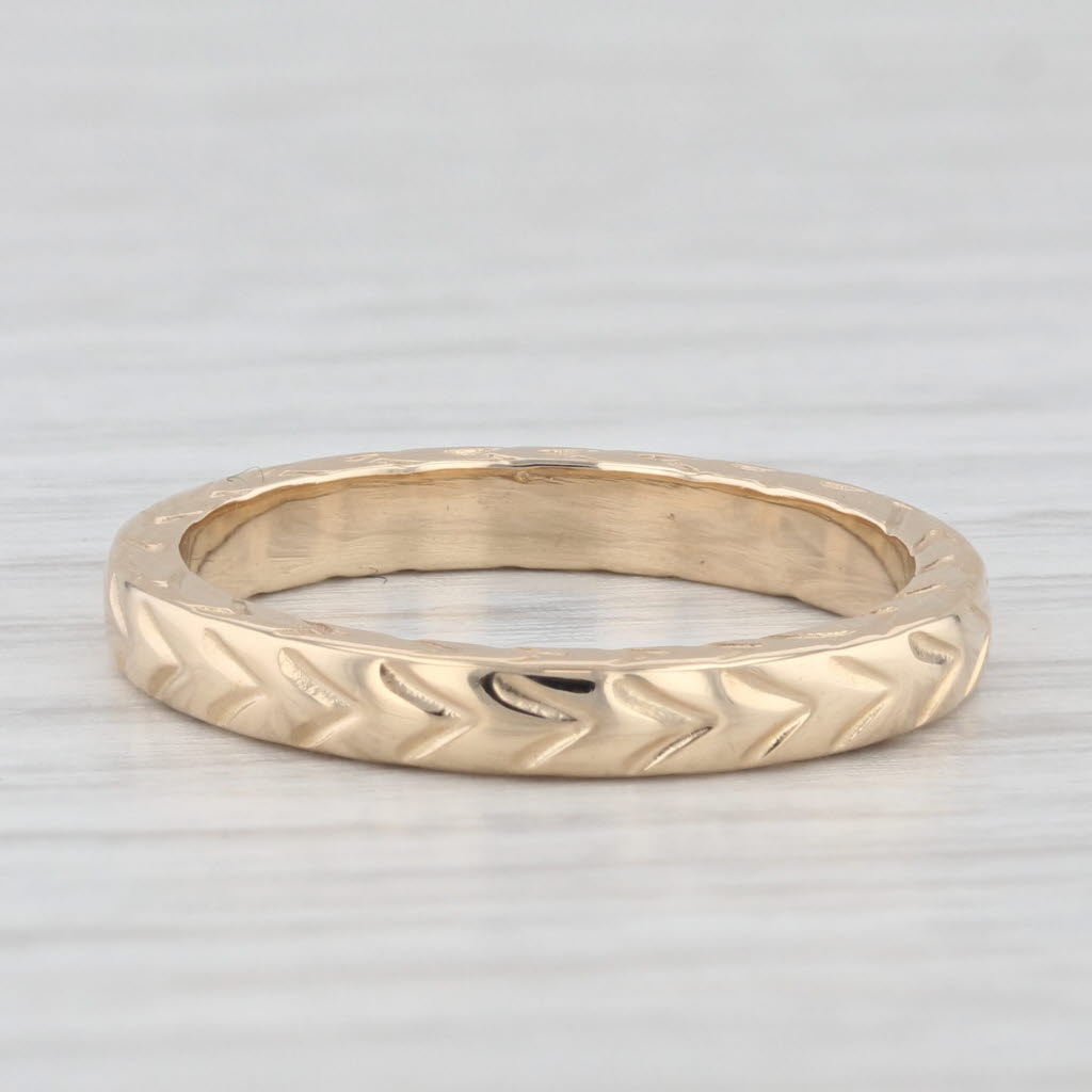 Light Gray Wheat Etched Ring 14k Yellow Gold Wedding Band Stackable Size 6