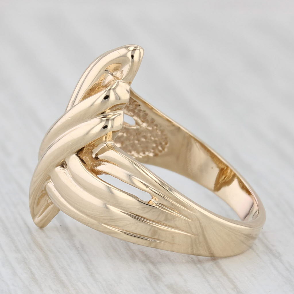 Light Gray Knot Work Bypass Ring 14k Yellow Gold Size 5.5