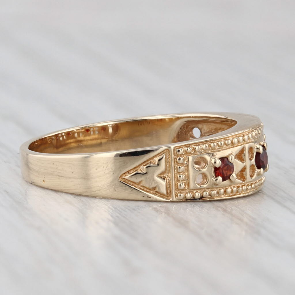 Light Gray 0.25ctw Garnet Ring 14k Yellow Gold Size 8 Stackable Openwork Band