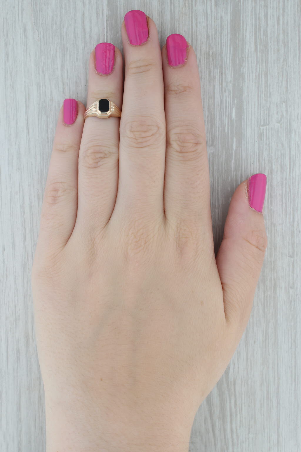 Gray Onyx Solitaire Signet Ring 10k Yellow Gold Size 5.75 Vintage