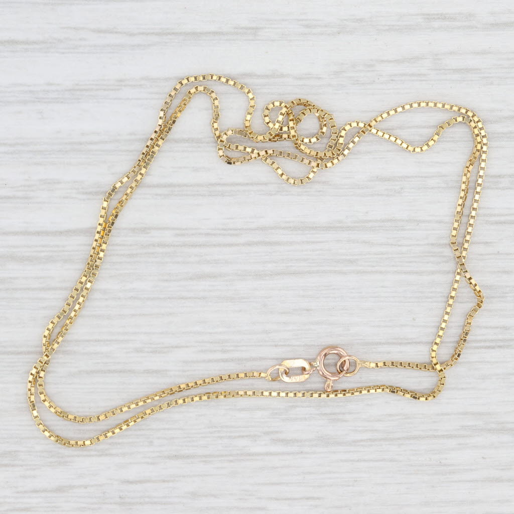 Light Gray 18" 0.8mm Box Chain Necklace 14k Yellow Gold