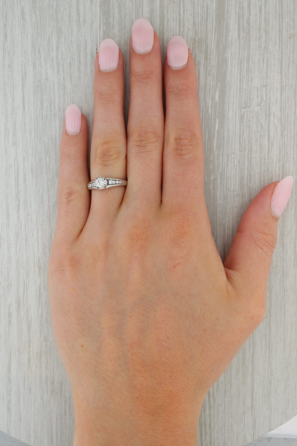 Rosy Brown 0.50ctw Round Diamond Engagement Ring 14k White Gold Size 7