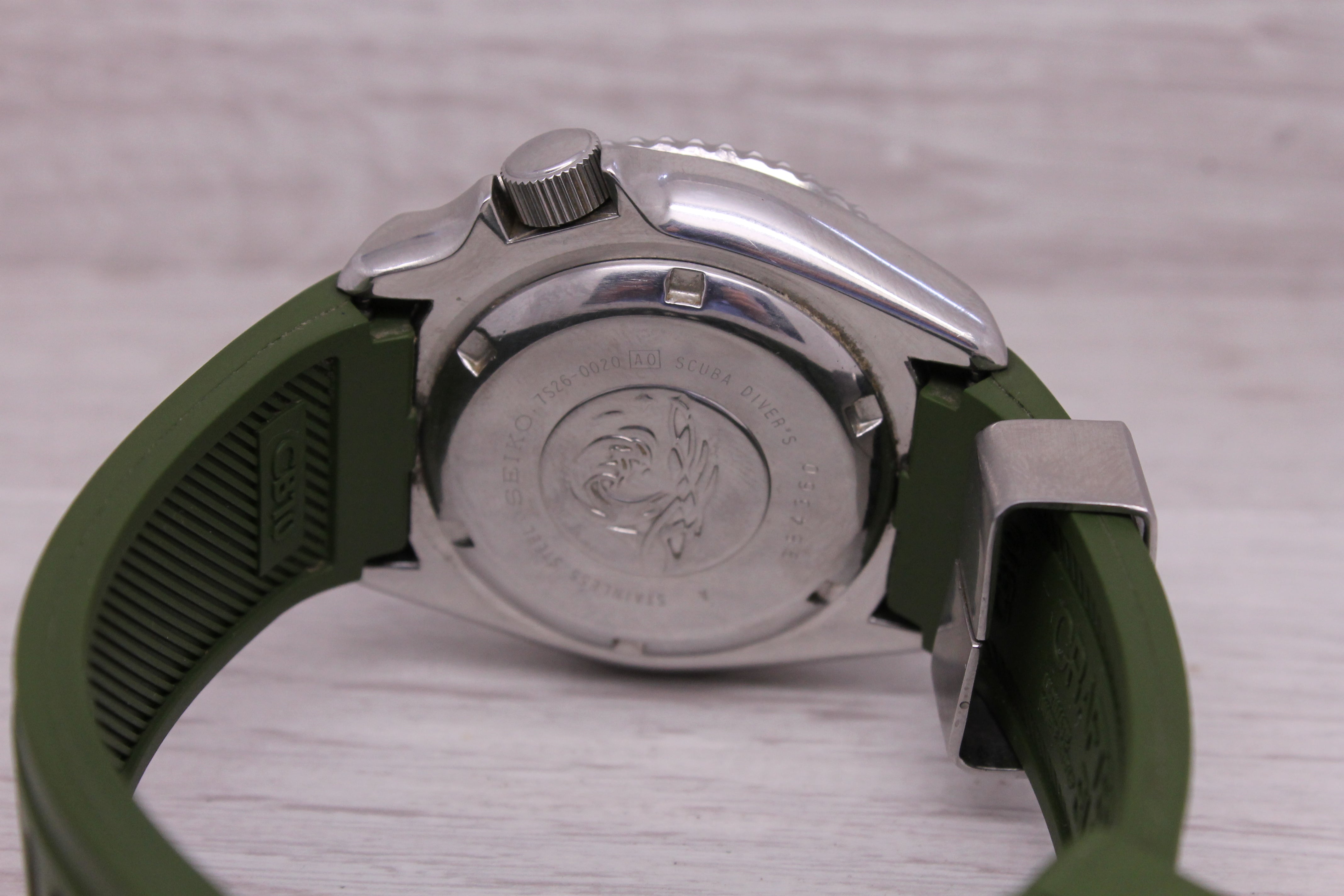 Dark Gray Seiko SKX007 Automatic 200m 42mm Steel Divers Watch W/Date 7S26-0020