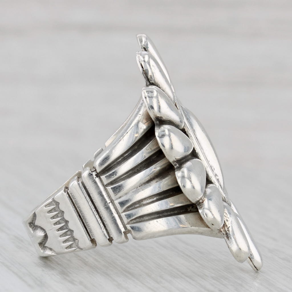Gray Vintage Thomas Jim Navajo Native American Flower Ring Sterling Silver Size 12.5
