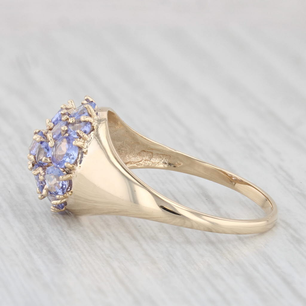 Light Gray 1.50ctw Tanzanite Cluster Ring 10k Yellow Gold Size 7.75