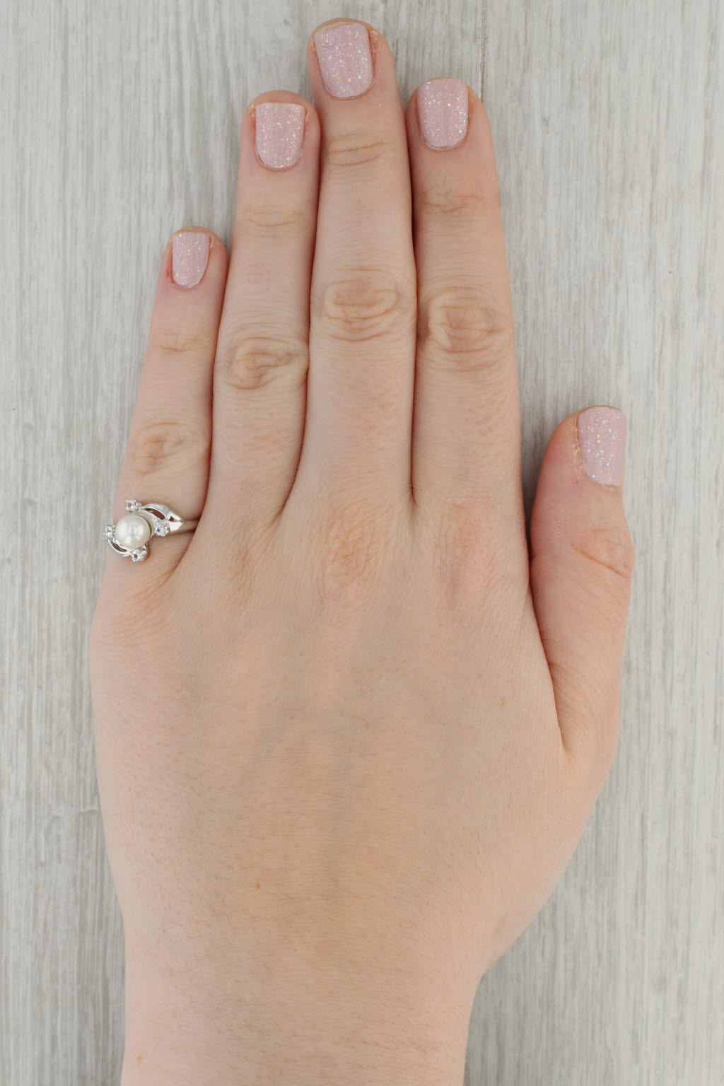 Dark Gray Cultured Pearl Lab Created Spinel Ring 10k White Gold Size 6 Bypass