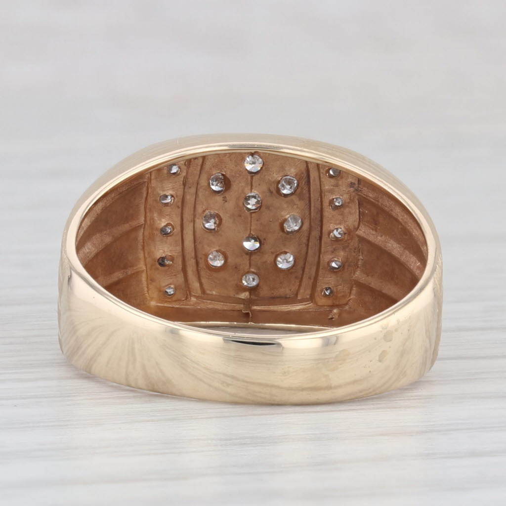 Light Gray 0.25ctw Diamond Cluster Men's Ring 10k Yellow Gold Size 10 Beveled