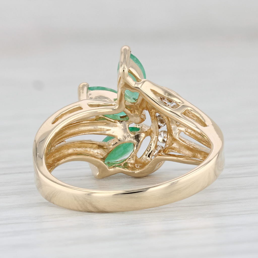 Light Gray 0.63ctw 3-Stone Emerald Diamond Ring 14k Yellow Gold Size 6.5