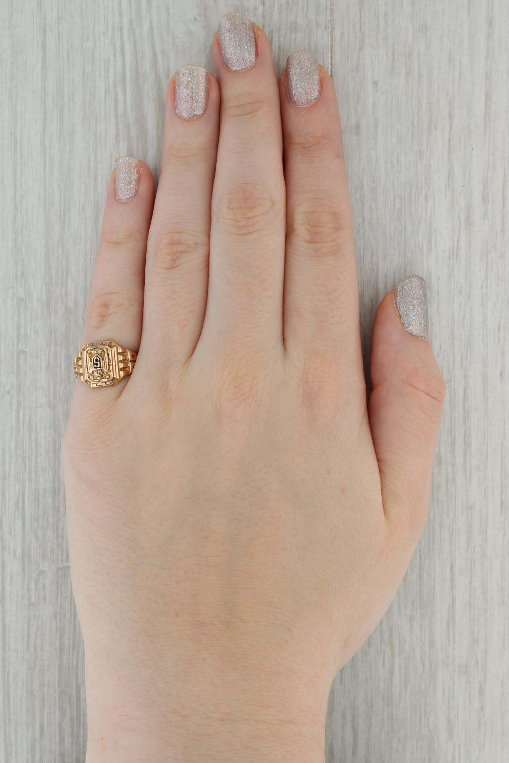 Dark Gray Vintage Class Ring 1934 Signet 10k Yellow Gold Size 6.5