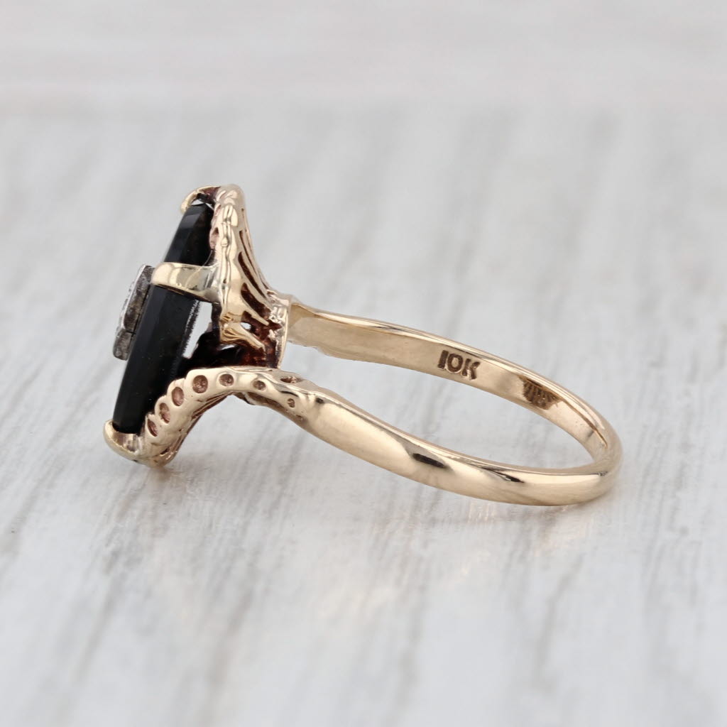 Vintage Onyx Signet Ring 10k Yellow Gold Size 6.25 Diamond Accent