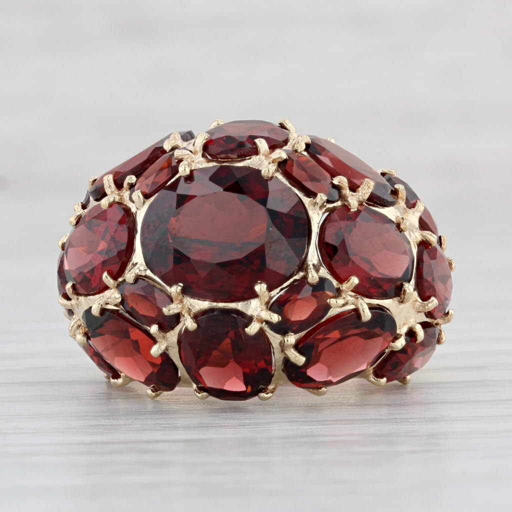 Light Gray 23.10ctw Garnet Cluster Cocktail Ring 14k Yellow Gold Size 7