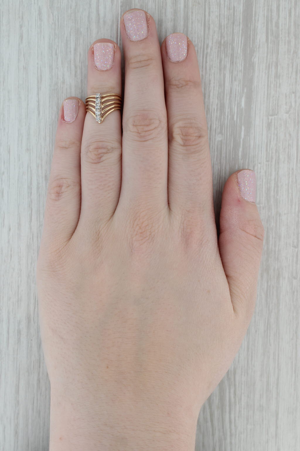 Dark Gray 0.14ctw Diamond Journey Layered Band Ring 14k Yellow Gold Size 4