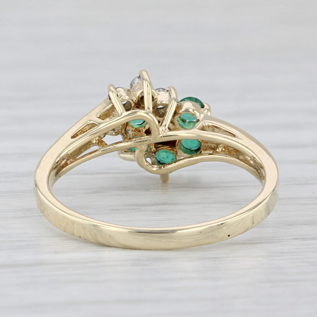 Light Gray 0.35ctw Emerald Diamond Flower Ring 14k Yellow Gold Size 6.75 Bypass