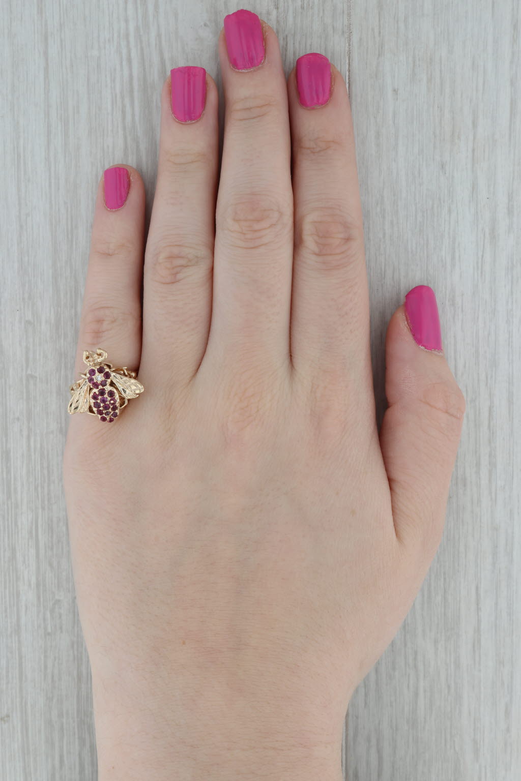 Dark Gray 0.62ctw Ruby Bumble Bee Ring 14k Yellow Gold Size 7.25 Cocktail