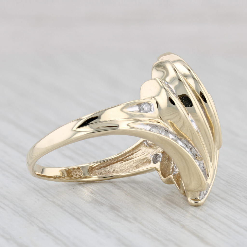 Light Gray 1.20ctw Diamond Scalloped Ring 10k Yellow Gold Size 9.5