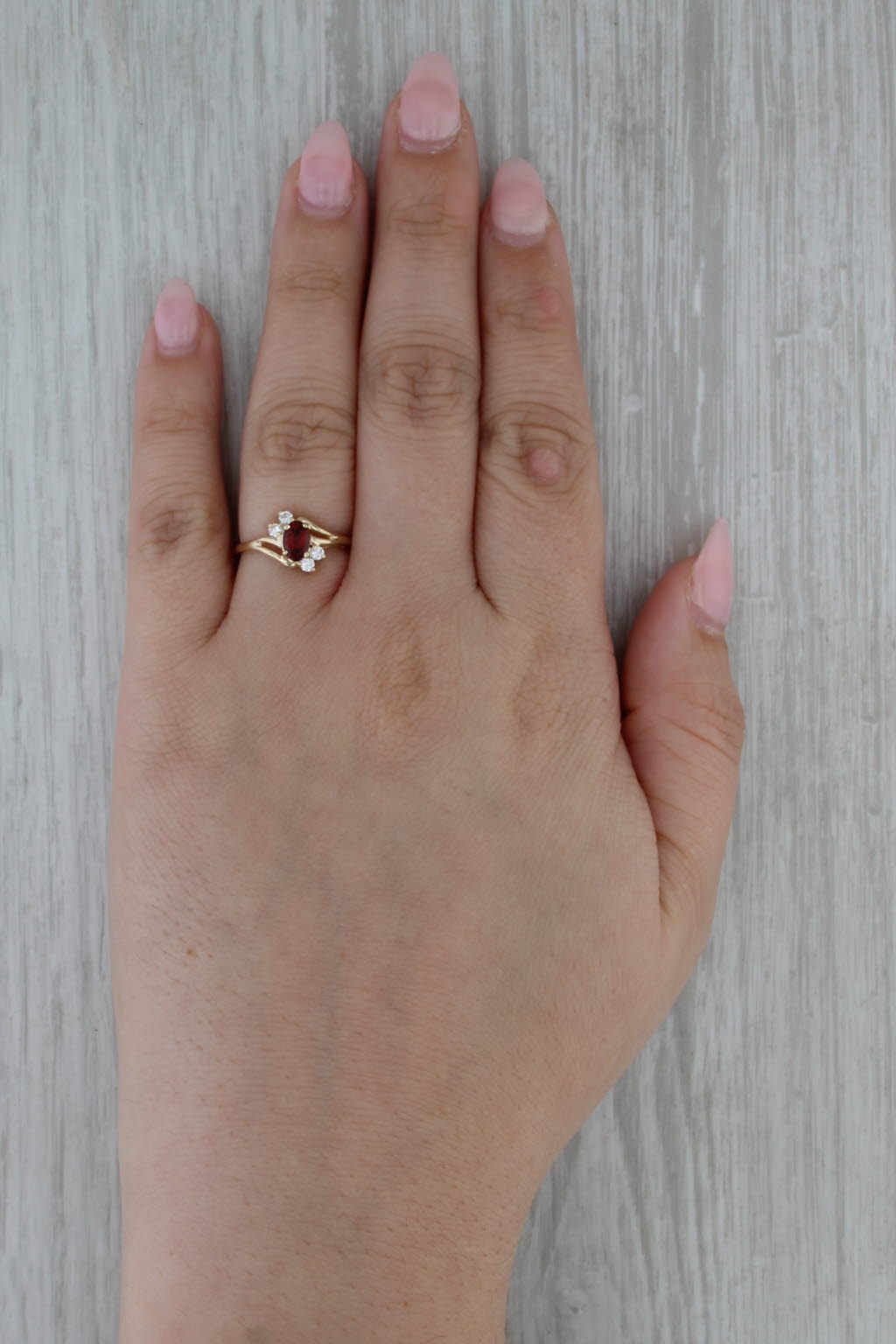 0.73ctw Garnet Cubic Zirconia Ring 10k Yellow Gold Size 7