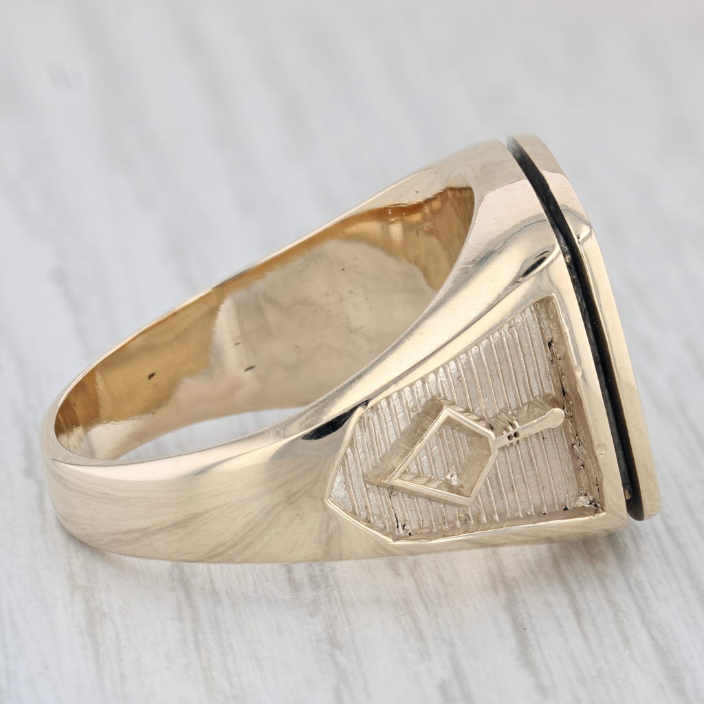 Gray Masonic Signet Ring 10k Yellow Gold Size 16.75 Square Compass Trowel Plumb
