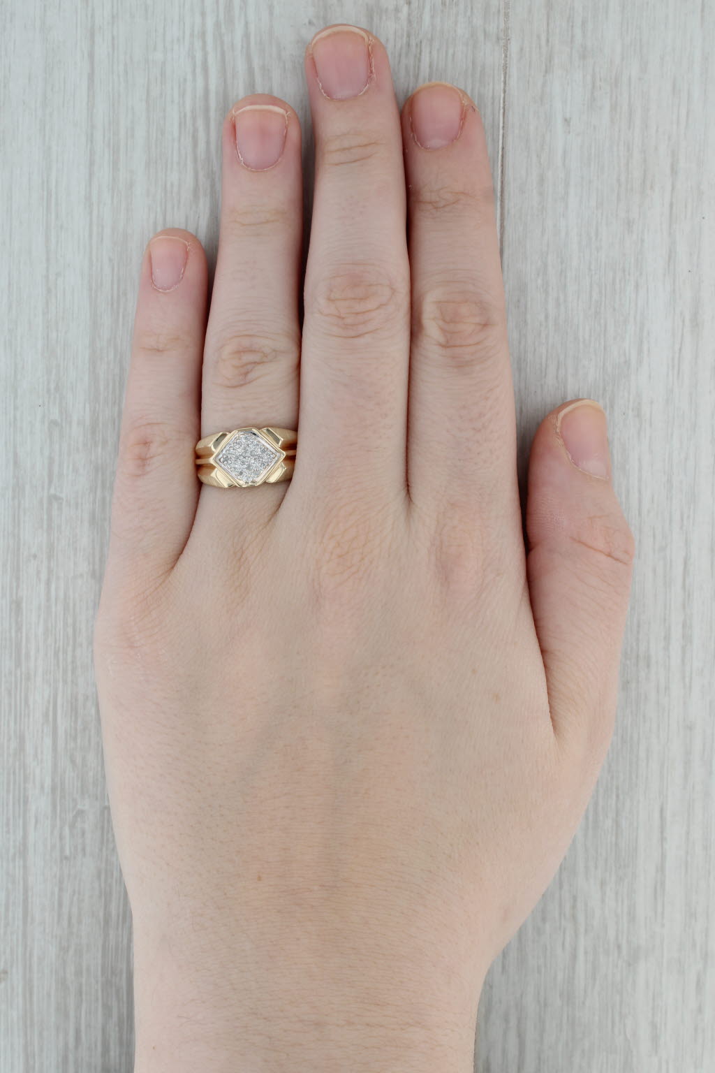 Dark Gray Pave Diamond Signet Ring 10k Yellow Gold Size 8.5 Beveled Band
