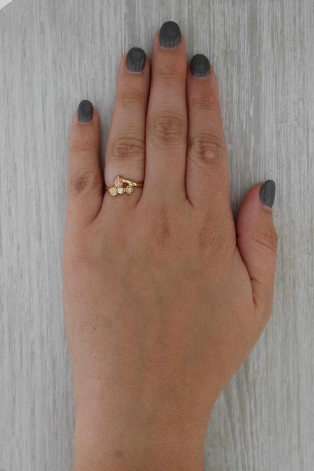 Diamond Leaf Ring 10k Yellow Rose Green Gold Diggers Black Hills Gold Size 6
