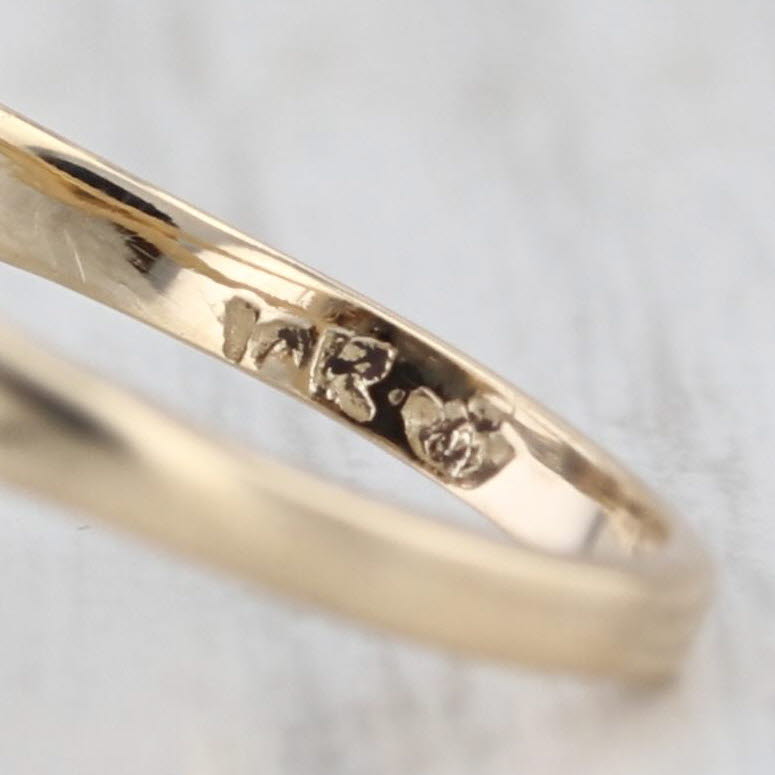 Onyx Diamond Signet Ring 10k Yellow Gold Size 7.5 Vintage