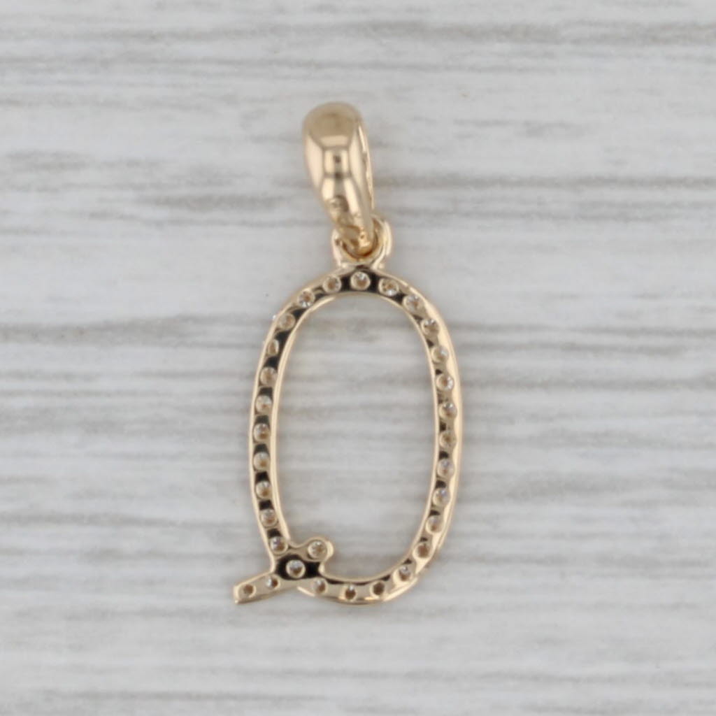 Gray New 0.12ctw Diamond Letter Initial "Q" Pendant 14k Yellow Gold