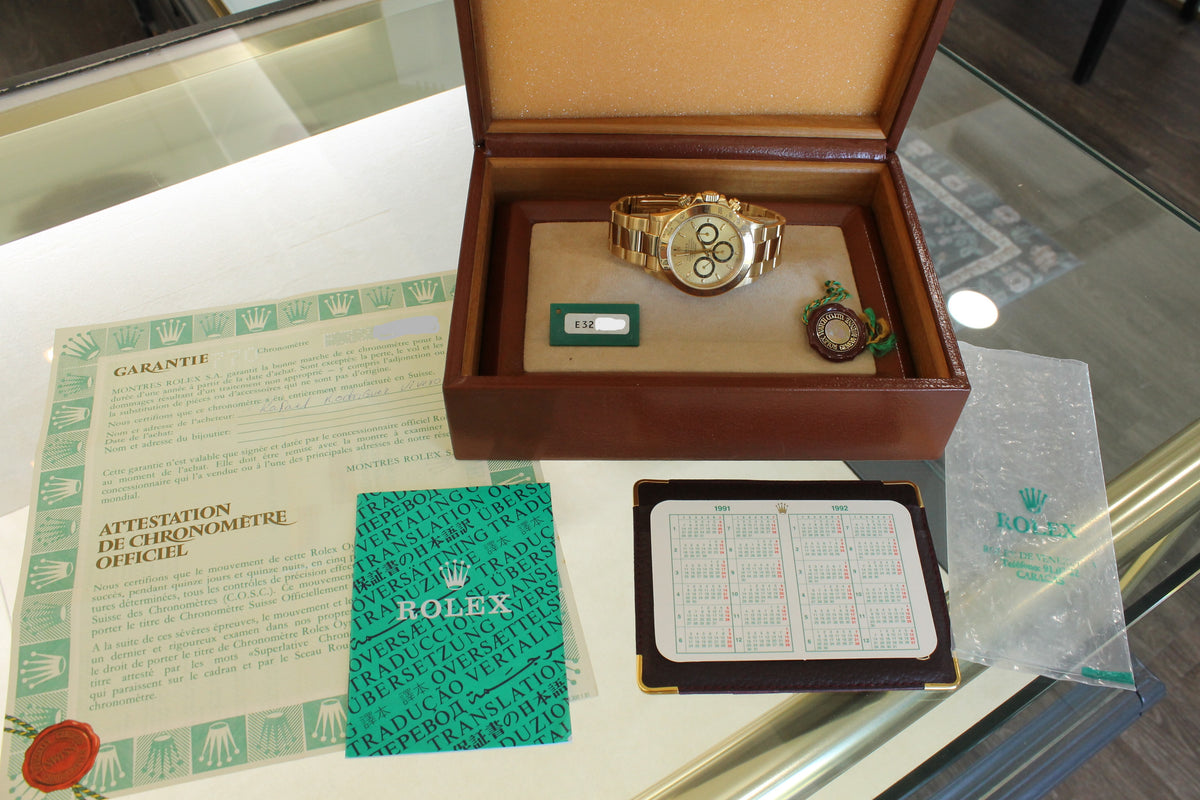 Vintage 1990 Rolex Daytona 16528 18k Gold Chronograph Watch Box Papers Tag