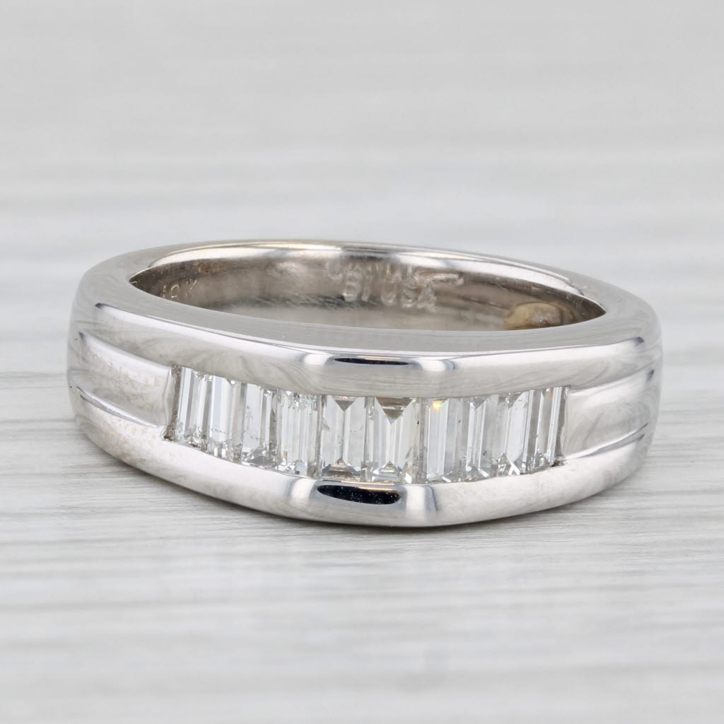Light Gray Bellari 0.74ctw Diamond Pyramid Ring 18k White Gold Wedding Anniversary Band