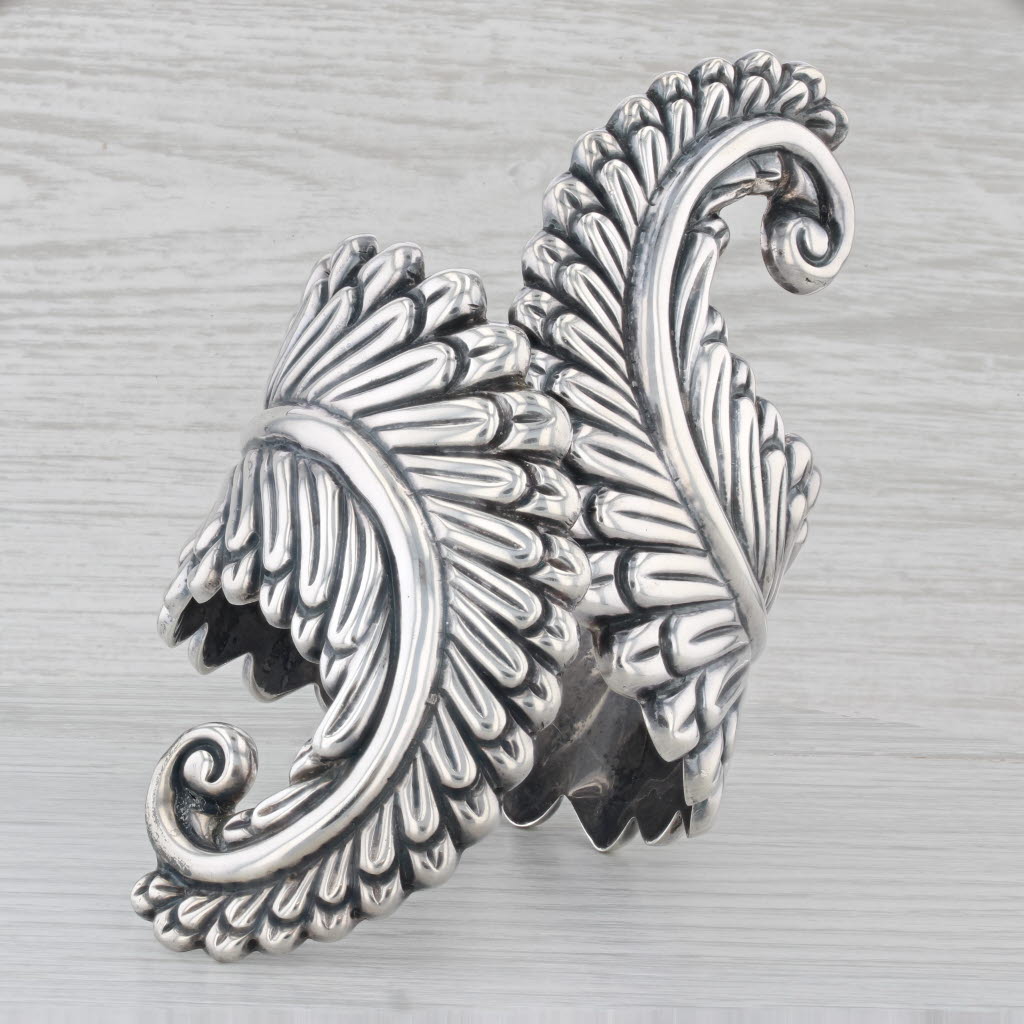 Light Gray Large Vintage Ornate Leaf Cuff Bracelet Sterling Silver Mexico Bypass Clamper