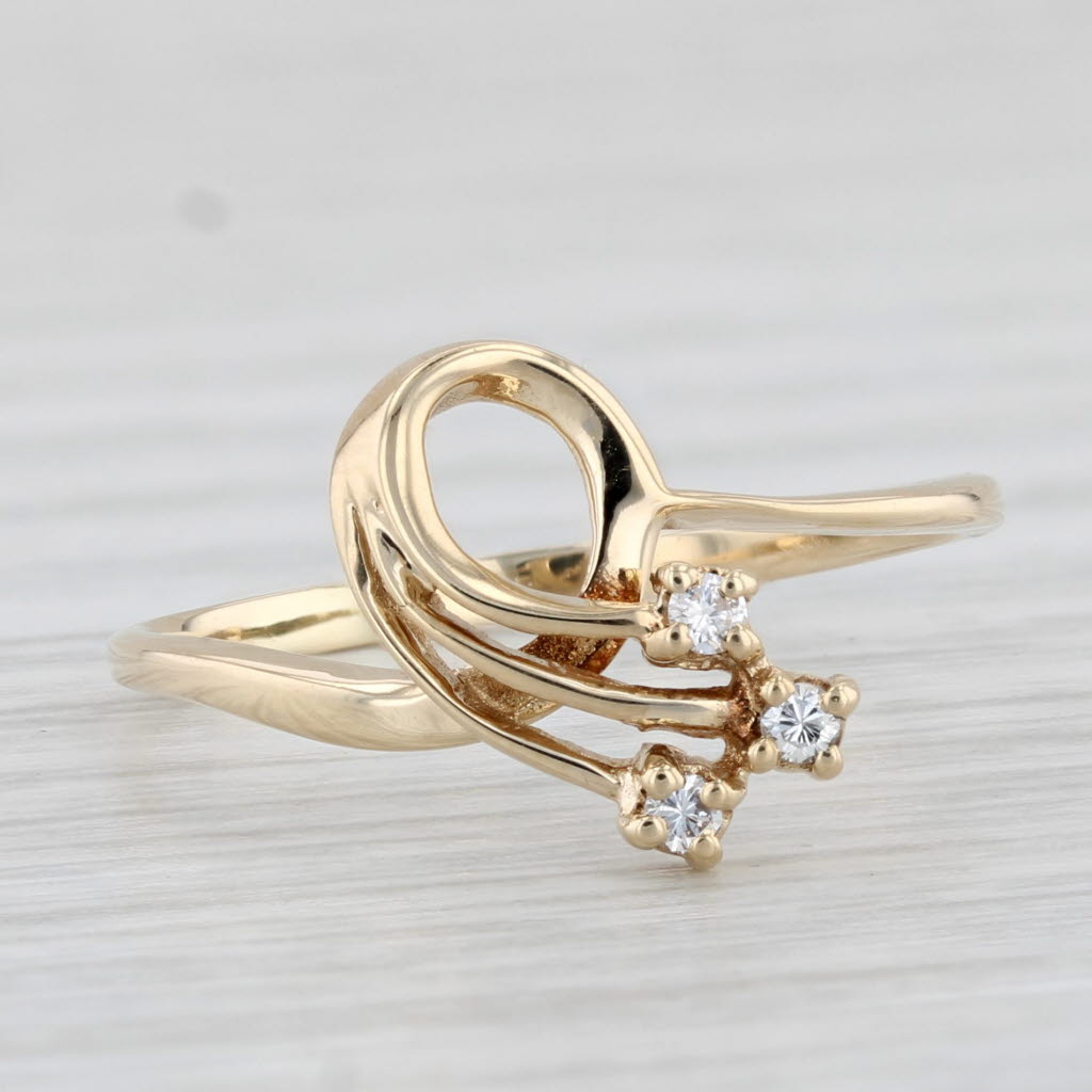 Light Gray Diamond Shooting Stars Ring 14k Yellow Gold Size 6.5