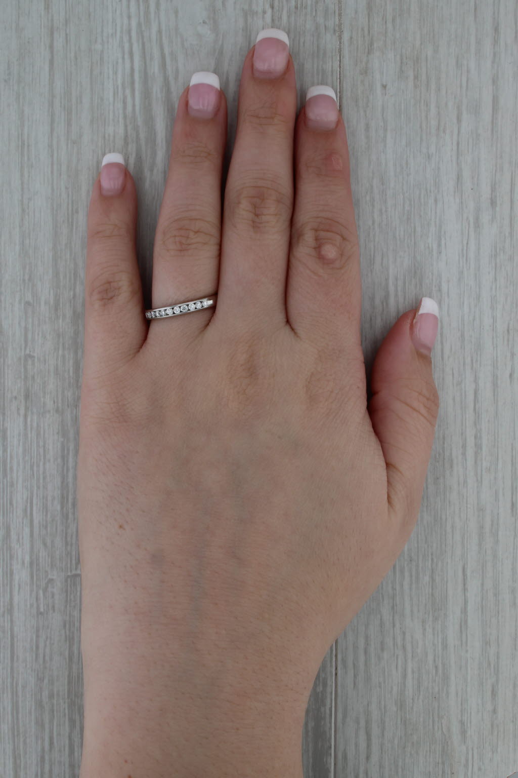 0.25ctw Diamond Wedding Band 14k White Gold Size 8 Stackable Anniversary Ring