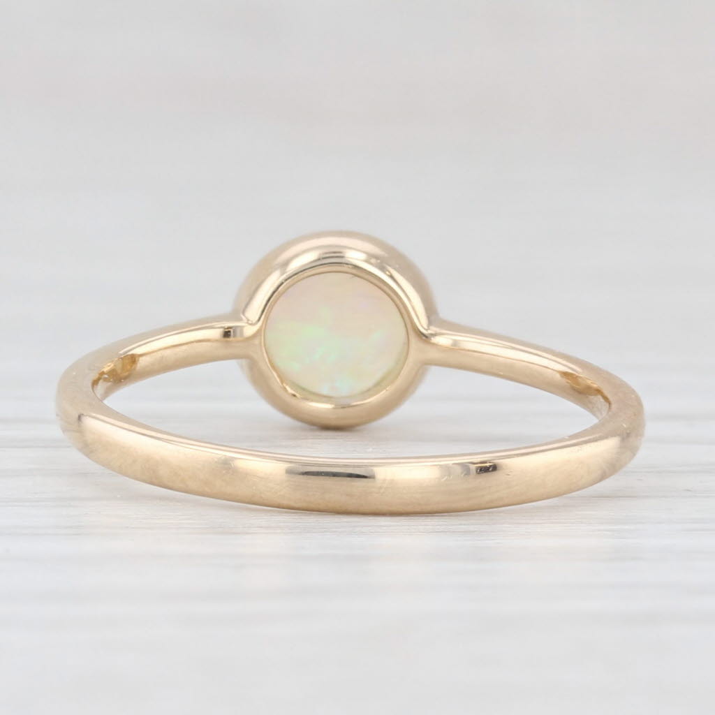 Light Gray Parle Round Opal Cabochon Solitaire Ring 14k Yellow Gold Size 7