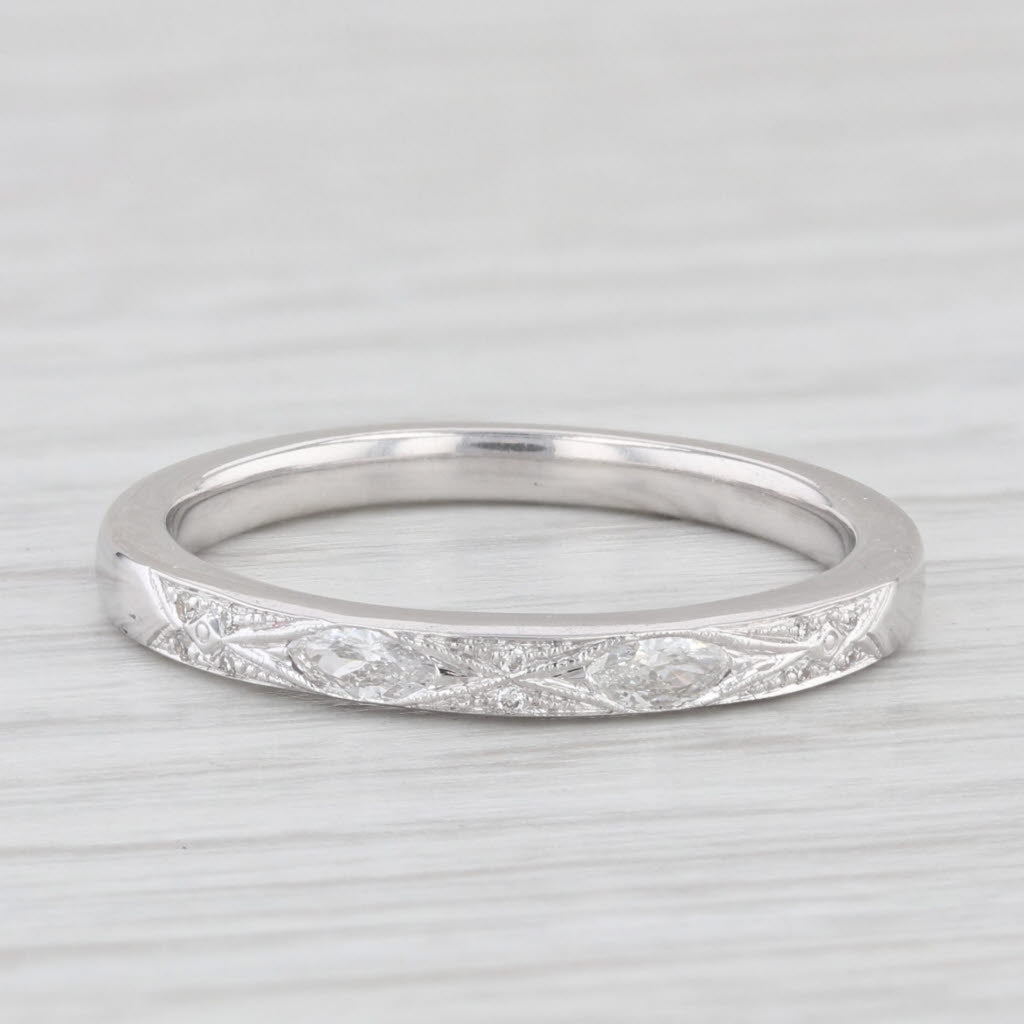 Light Gray New Beverley K 0.10ctw Wedding Band 18k White Gold Stackable Ring Size 6.75