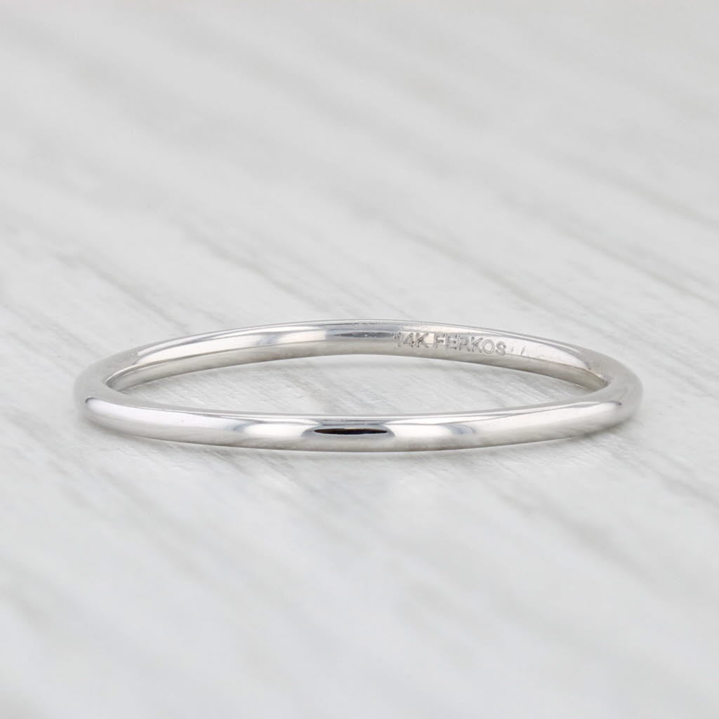 Light Gray Classic Women's Wedding Band 14k White Gold Stackable Ring Size 6
