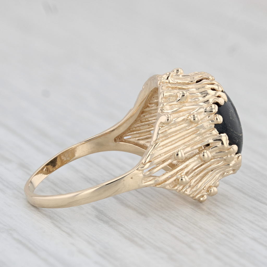Light Gray Maui Divers Black Coral Ring 14k Yellow Gold Size 7.25 Cabochon Solitaire